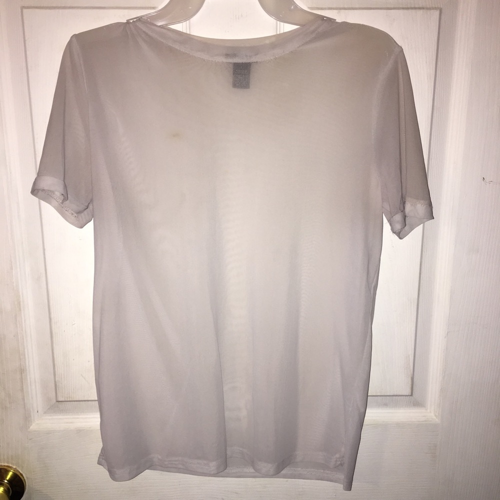 White tee